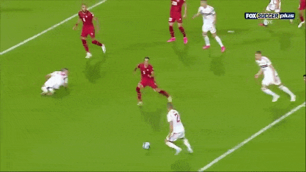 Serbia vs Hungary 1-2: Attila Szalai bất ngờ phản lưới nhà, Barnabas Varga gỡ hòa, Willi Orban ấn định 3 điểm xứng đáng