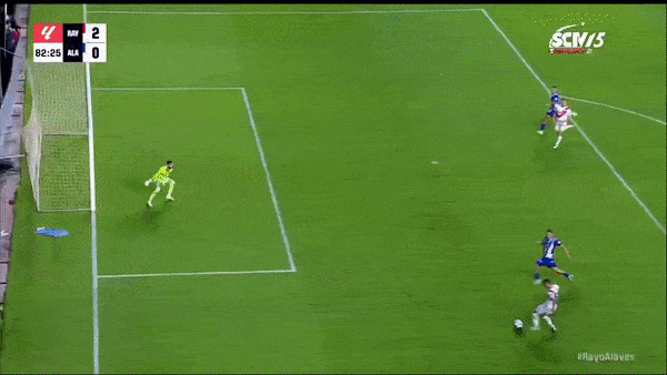 Rayo Vallecano vs Alaves 2-0: Isi Palazon khai thông bế tắc trên chấm penalty, Jorge Frutos ấn định chiến thắng