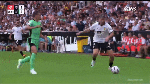 Valencia vs Atletico Madrid 3-0: Duro xuất thần cú đúp, Guerra chốt hạ thất bại nặng nề cho HLV Simeone và Griezmann, Morata 