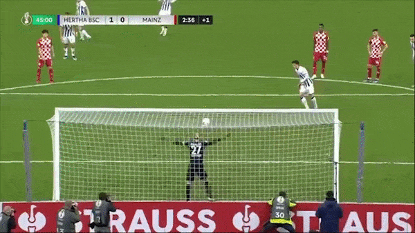 Hertha Berlin vs Mainz 3-0: Reese mở bàn trên chấm penalty, Tabakovic tỏa sáng cú đúp giành gọn vé đi tiếp DFB Cup