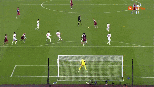 West Ham vs Olympiacos 1-0: Ward-Prowse kiến tạo, VAR công nhận bàn thắng của Lucas Paqueta