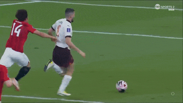 Urawa Reds vs Manchester City 0-3: Hoibraten phản lưới nhà, Kovacic, Carvalho giúp Pep Guardiola giành vé chung kết FIFA Club World Cup