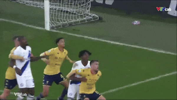 Genoa vs Inter Milan 1-1: Gudmundsson sút xa bậc cột, Arnautovic chớp thời cơ mở bàn, Dragusin hạ Sommer chia điểm Inter