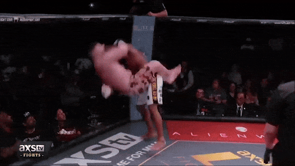 Những pha "Body SLAMS" mà võ sĩ MMA nào cũng ngán