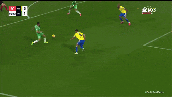 Cadiz vs Real Betis 0-2: Willian Jose sớm sút tung lưới mở bàn, Pablo Fornals ấn định chiến thắng dễ dàng