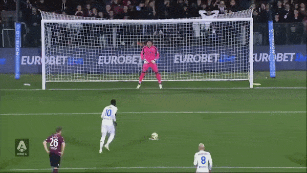 Salernitana vs Empoli 1-3: Alessandro Zanoli phản lưới nhà, Shon Weissman gỡ hòa, M'Baye Niang lập công nhờ penalty, Cancellieri chốt hạ