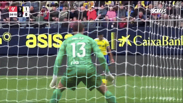 Cadiz vs Atletico Madrid 2-0: Juanmi 2 lần hạ gục thủ thành Oblak, HLV Diego Simeone trắng tay, Cadiz có 3 điểm quý giá để đua trụ hạng La Liga