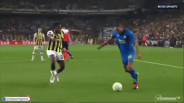 Fenerbahce vs Union SG 0-1 (3-1): Lapoussin kiến tạo, Rasmussen lập công nhưng Fenerbahce giành chiến thắng chung cuộc, đi tiếp Conference League