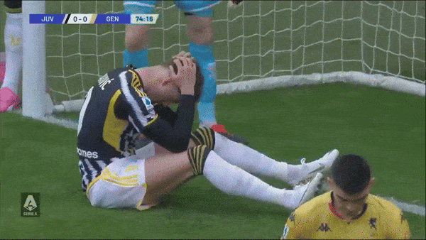 Juventus vs Genoa 0-0: Dusan Vlahovic bị thẻ đỏ, Juve hòa thất vọng, chấm dứt cơn mơ Scudetto 