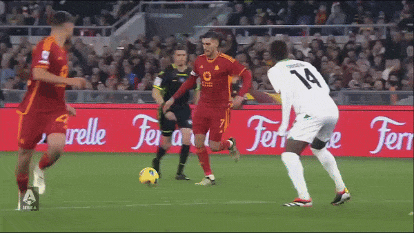 AS Roma vs Sassuolo 1-0: Lorenzo Pellegrini bấm bóng tuyệt vời, hạ gục thủ thành Andrea Consigli, Roma bỏ túi 3 điểm đẹp mắt