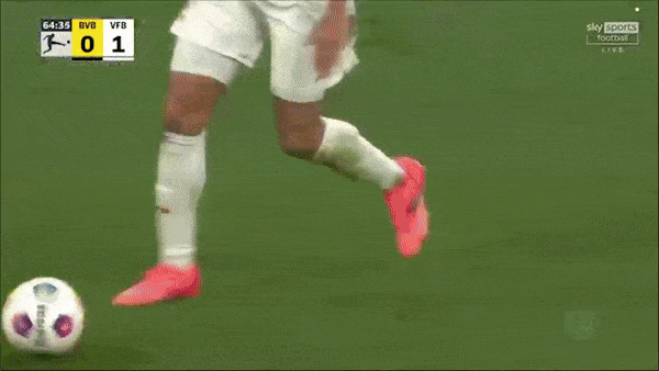 Borussia Dortmund vs Stuttgart 0-1: Jamie Leweling kiến tạo, Serhou Guirassy sút tung lưới Dortmund, Stuttgart củng cố tốp 3 Bundesliga