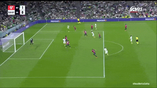 Real Betis vs Celta Vigo 2-1: Tâm điểm hiệp 2, Juan Miranda tỉa góc mở bàn, Nabil Fekir nhân đôi tỷ số, Strand Larsen ghi bàn danh dự phút bù giờ