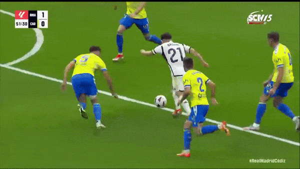 Real Madrid vs Cadiz 3-0: Dàn sao Diaz, Bellingham, Joselu tỏa sáng, thầy trò HLV Ancelotti khẽ chạm chiếc cúp La Liga 