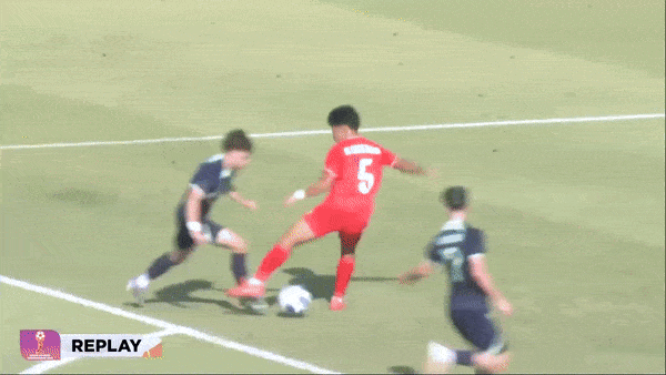 U19 Việt Nam vs U19 Australia 2-6: Najdovski ghi ha-trick, Sulemani, Helweh, Vickery vùi dập, thầy trò HLV Hứa Hiền Vinh gần như hết cửa đi tiếp giải U19 Đông Nam Á 