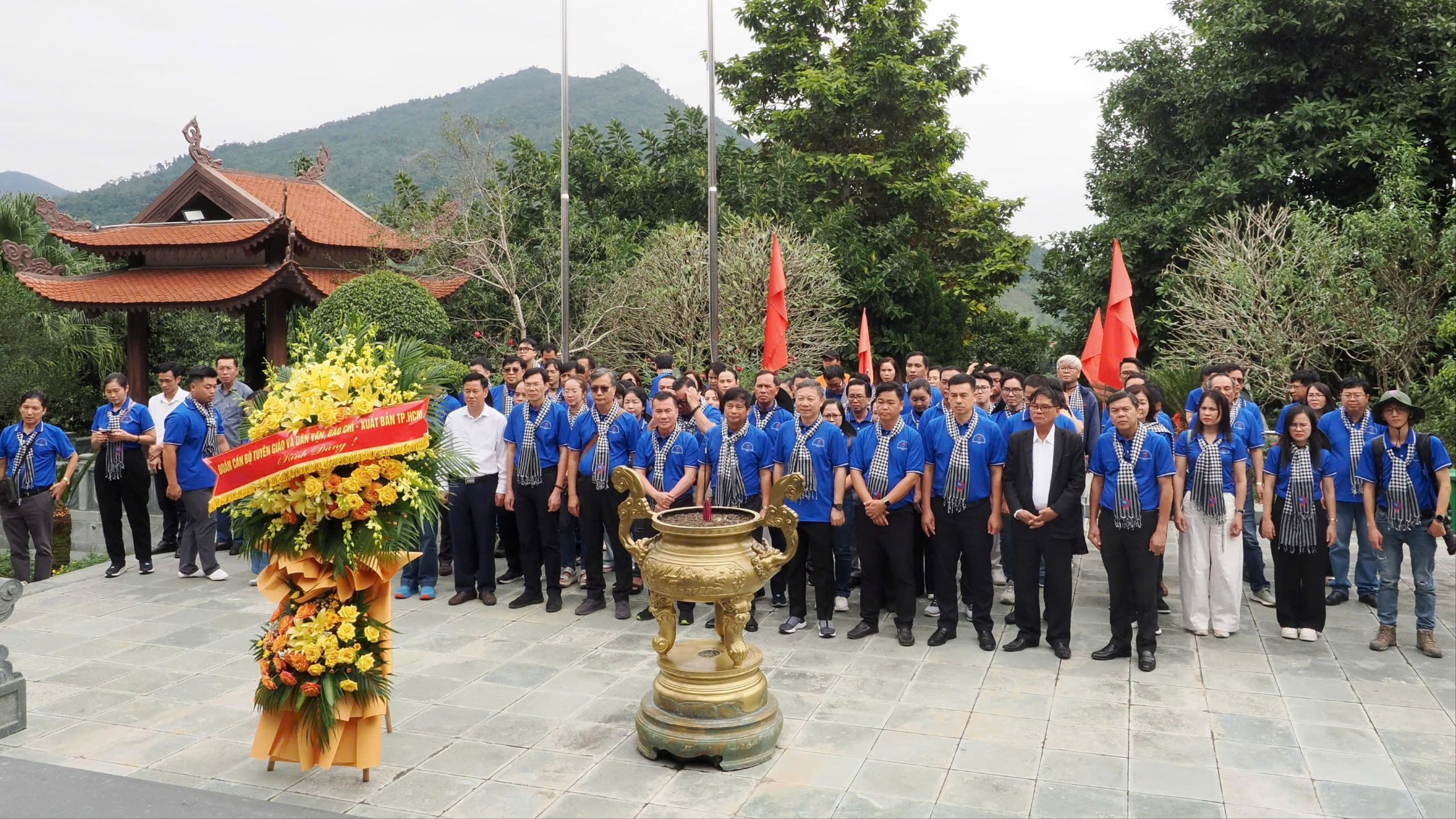 Đoàn công tác TPHCM thăm các địa chỉ đỏ tại Thái Nguyên và Tuyên Quang 