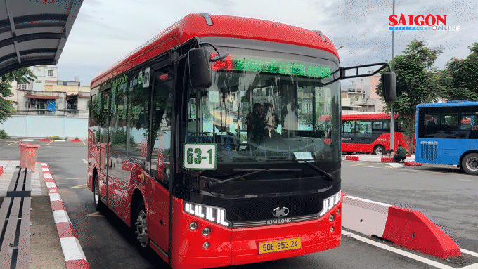 TPHCM đưa vào khai thác tuyến xe buýt điện liên tỉnh kết nối Đồng Tháp