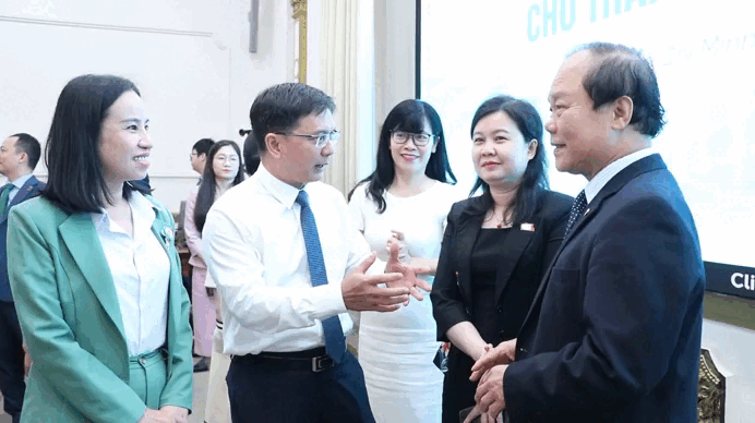 TPHCM khẩn trương xây dựng khung pháp lý vượt trội cho "siêu đô thị"