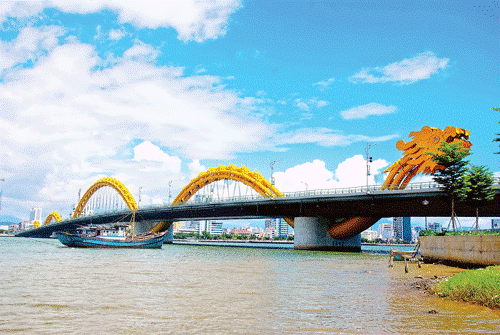 Kiểm tra việc hướng dẫn viên du lịch Trung Quốc hoạt động “chui” ở Đà Nẵng