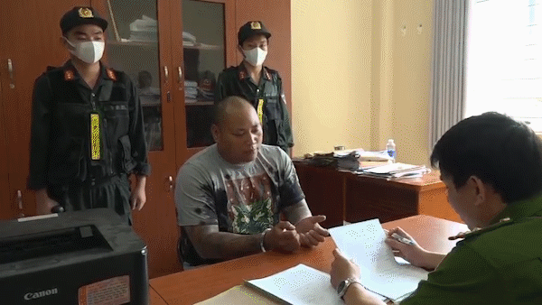 Bắt băng tội phạm chuyên cưỡng đoạt tài sản của tiểu thương chợ Bình Điền