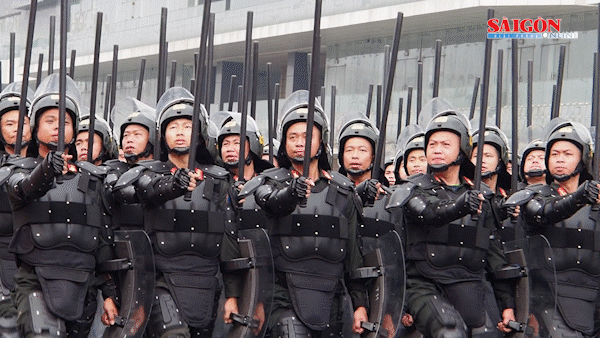 Hình ảnh ấn tượng trong kỷ niệm 50 ngày truyền thống lực lượng cảnh sát cơ động