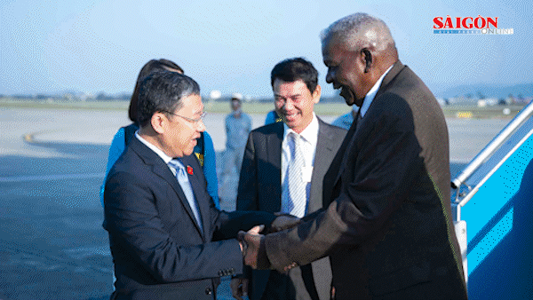 Bản tin trưa 2-11: Chủ tịch Quốc hội Chính quyền Nhân dân Cuba Esteban Lazo Hernandez thăm, làm việc tại Việt Nam; 3 toa tàu hàng trật đường ray khi qua đèo Hải Vân