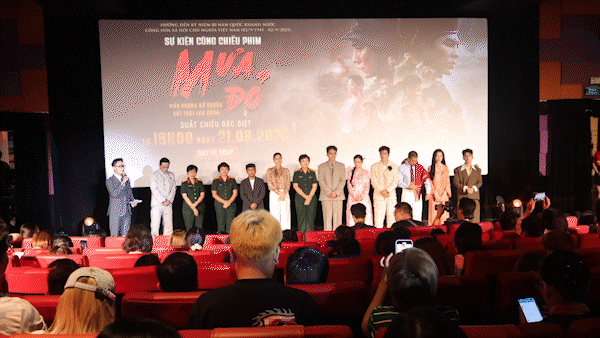 Sức hút của “Mưa đỏ” và sự thấu hiểu sâu sắc giá trị của hòa bình