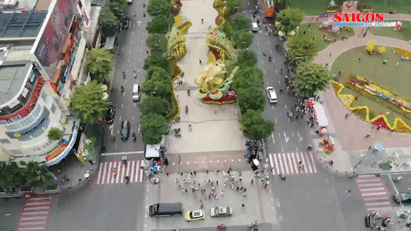 Hơn 1,8 triệu lượt khách “check-in” Đường hoa Nguyễn Huệ Tết Bính Ngọ 2026