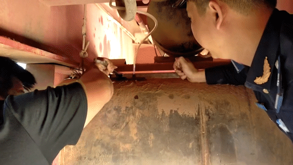 Quảng Trị phát hiện vụ vận chuyển trái phép 400 lít dầu diesel