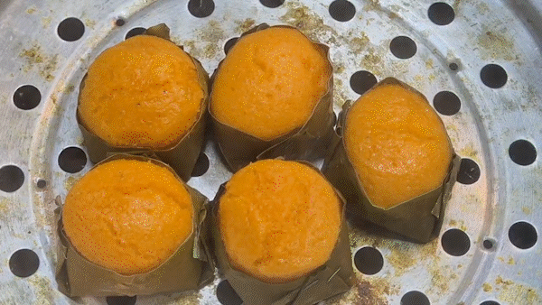 Lễ hội bánh dân gian Nam bộ hút khách, đông nghịt người tham quan