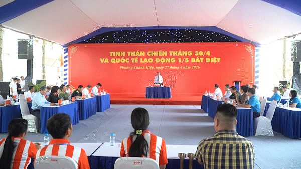 Tổng Bí thư, Chủ tịch nước Tô Lâm thăm, động viên công nhân, người lao động tại TPHCM