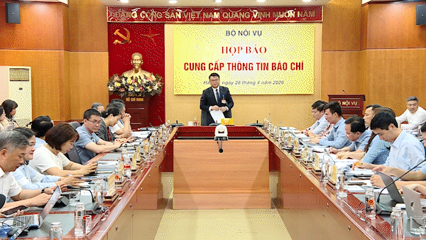 Dự kiến lương cơ sở tăng 8% từ ngày 1-7-2026