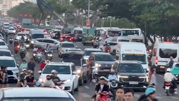 Du khách đến Vũng Tàu dịp lễ tăng cao hơn dịp Tết Nguyên đán