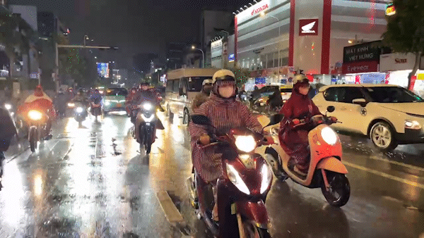 Tối nay đến sáng 8-5, nhiều nơi có mưa dông