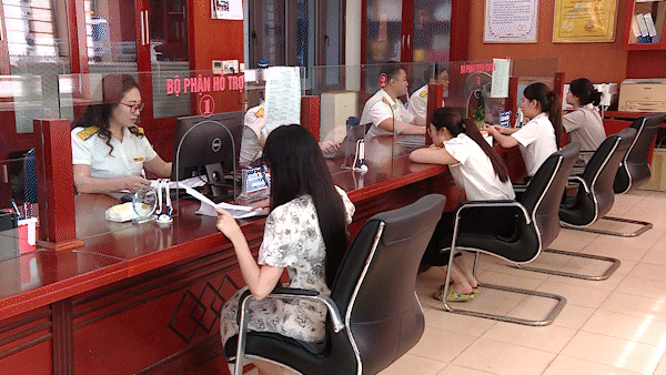 Cục Thuế thông tin về đề xuất nợ thuế từ 1 triệu đồng sẽ bị tạm hoãn xuất cảnh