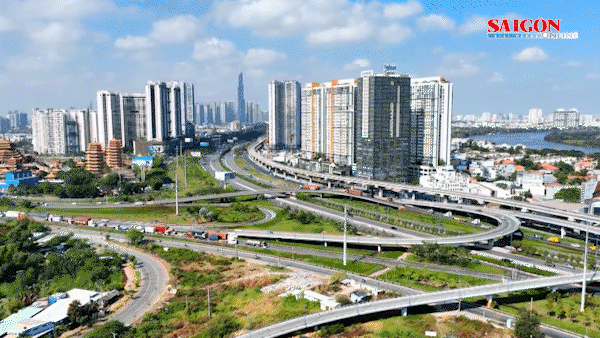 TPHCM cần đẩy nhanh tiến độ các dự án trọng điểm