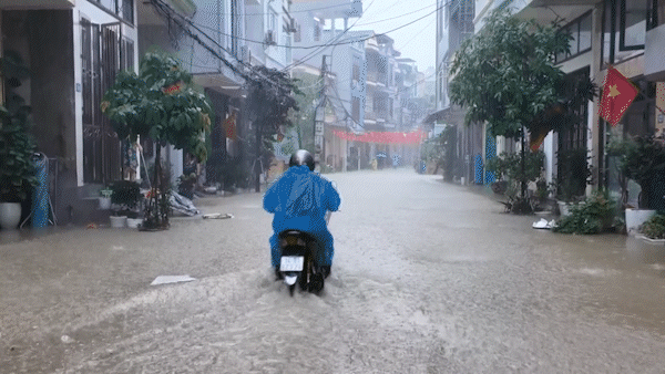 Bảo đảm an toàn hồ thủy điện, hệ thống điện trước đợt mưa lớn