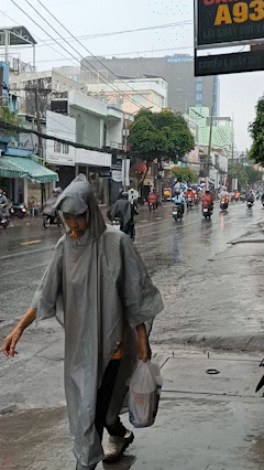 mưa lớn sáng 23-9