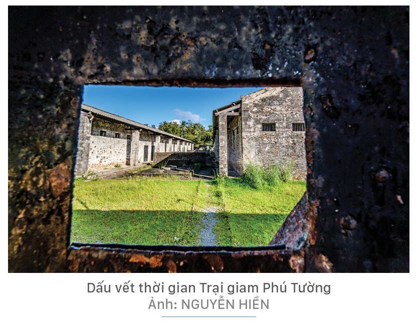 Linh thiêng đất anh hùng - nối tiếp niềm tự hào ảnh 10