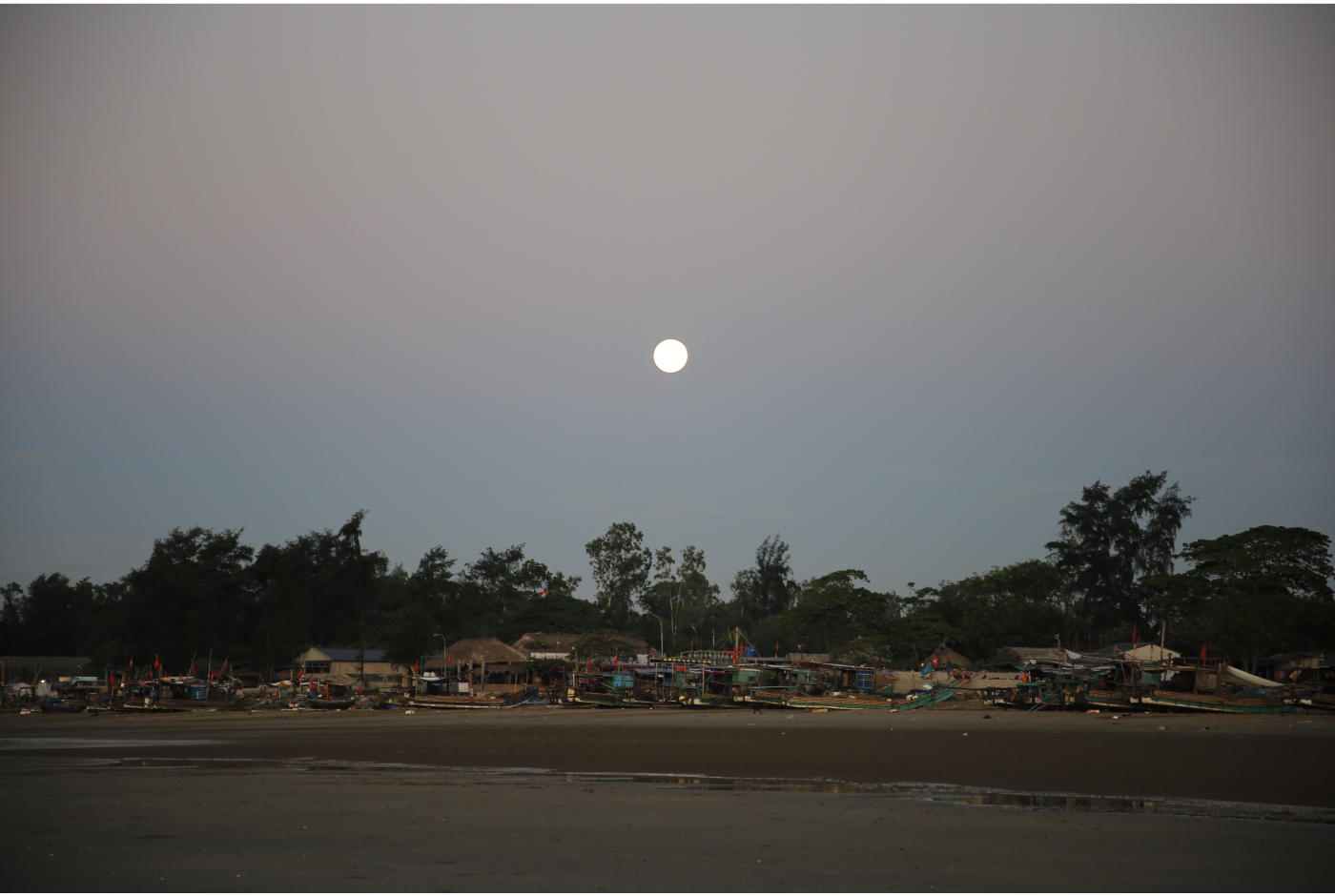 Bình minh làng biển ảnh 2