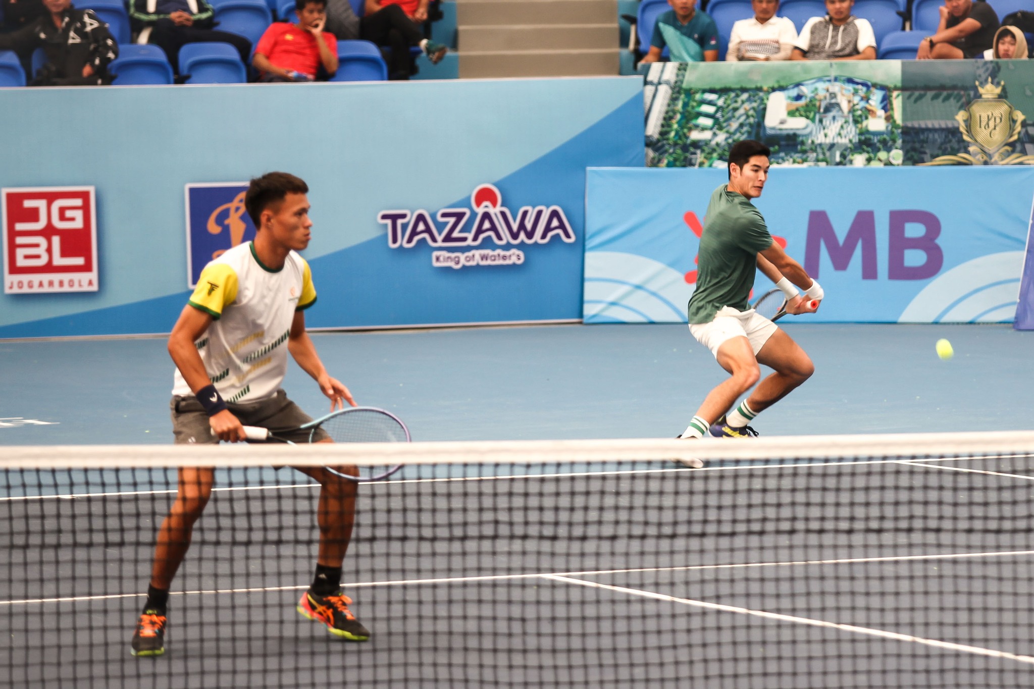 Thái Sơn Kwiatkowski/Phạm Minh Tuấn lọt vào chung kết đôi nam Thái Sơn Kwiatkowski/Phạm Minh Tuấn lọt vào chung kết đôi nam