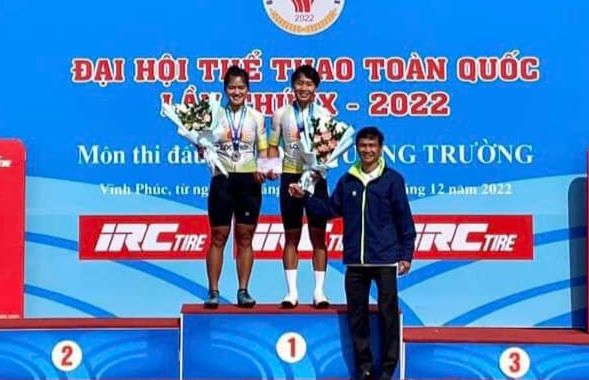 Tay đua Nguyễn Thị Thật tiếp tục mang vàng về cho xe đạp An Giang Tay đua Nguyễn Thị Thật tiếp tục mang vàng về cho xe đạp An Giang