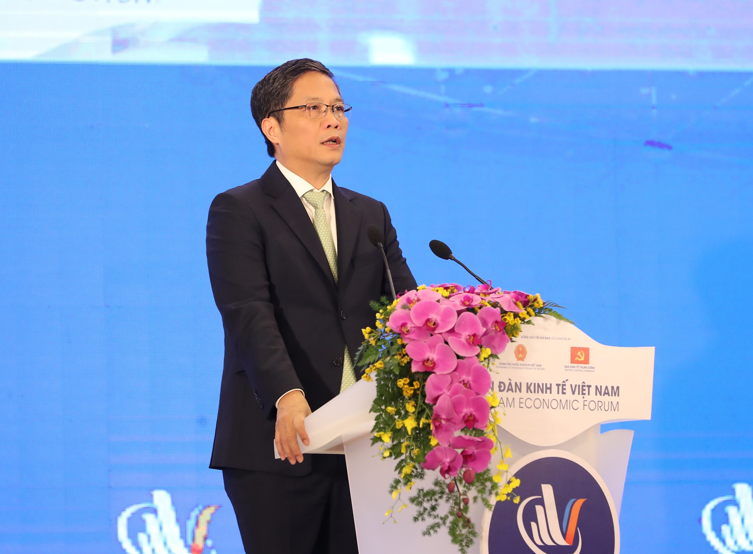 Trưởng Ban Kinh tế Trung ương Trần Tuấn Anh phát biểu khai mạc diễn đàn. Ảnh: QUANG PHÚC