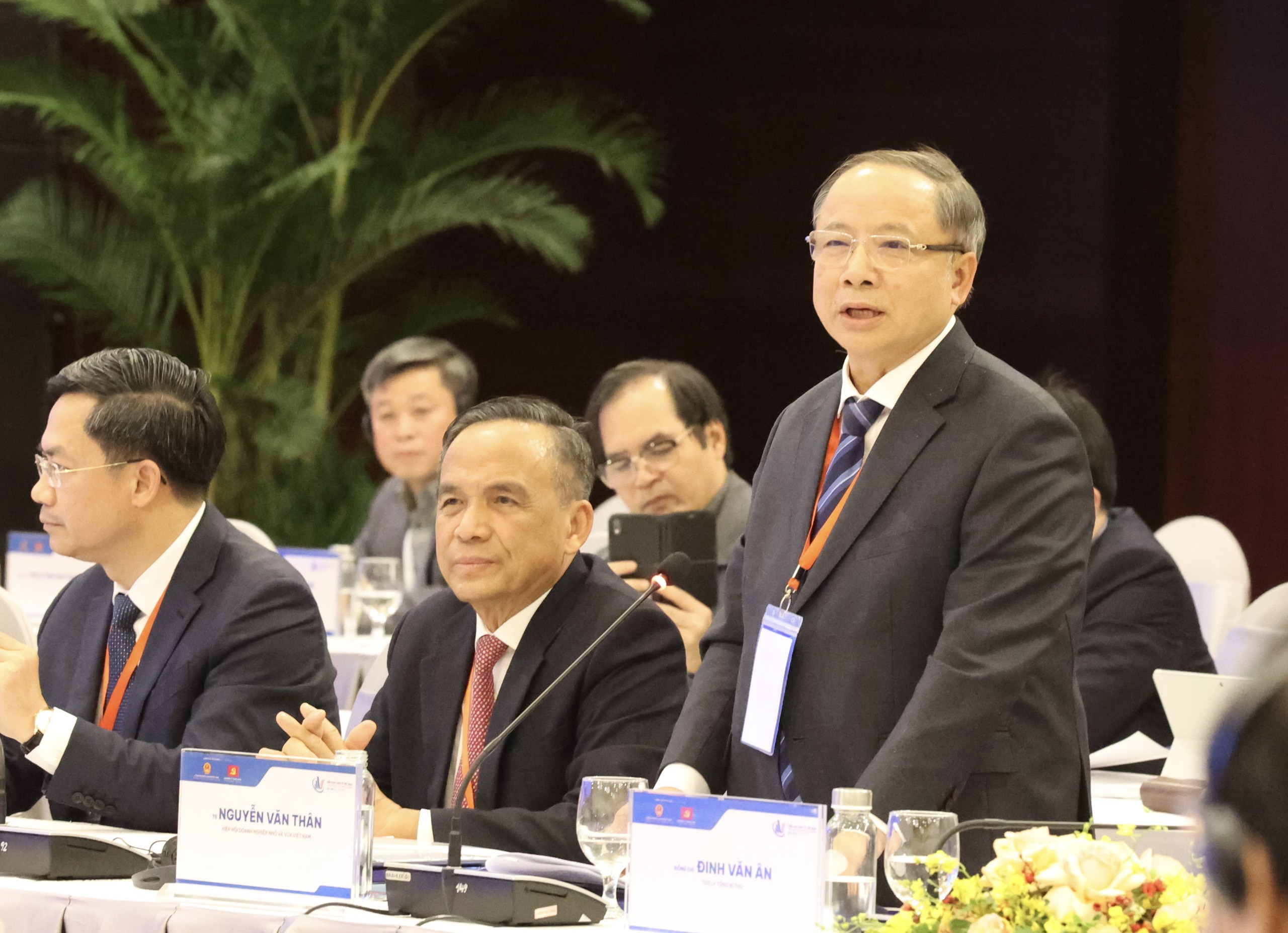 Đại biểu phát biểu tại diễn đàn. Ảnh: QUANG PHÚC Đại biểu phát biểu tại diễn đàn. Ảnh: QUANG PHÚC