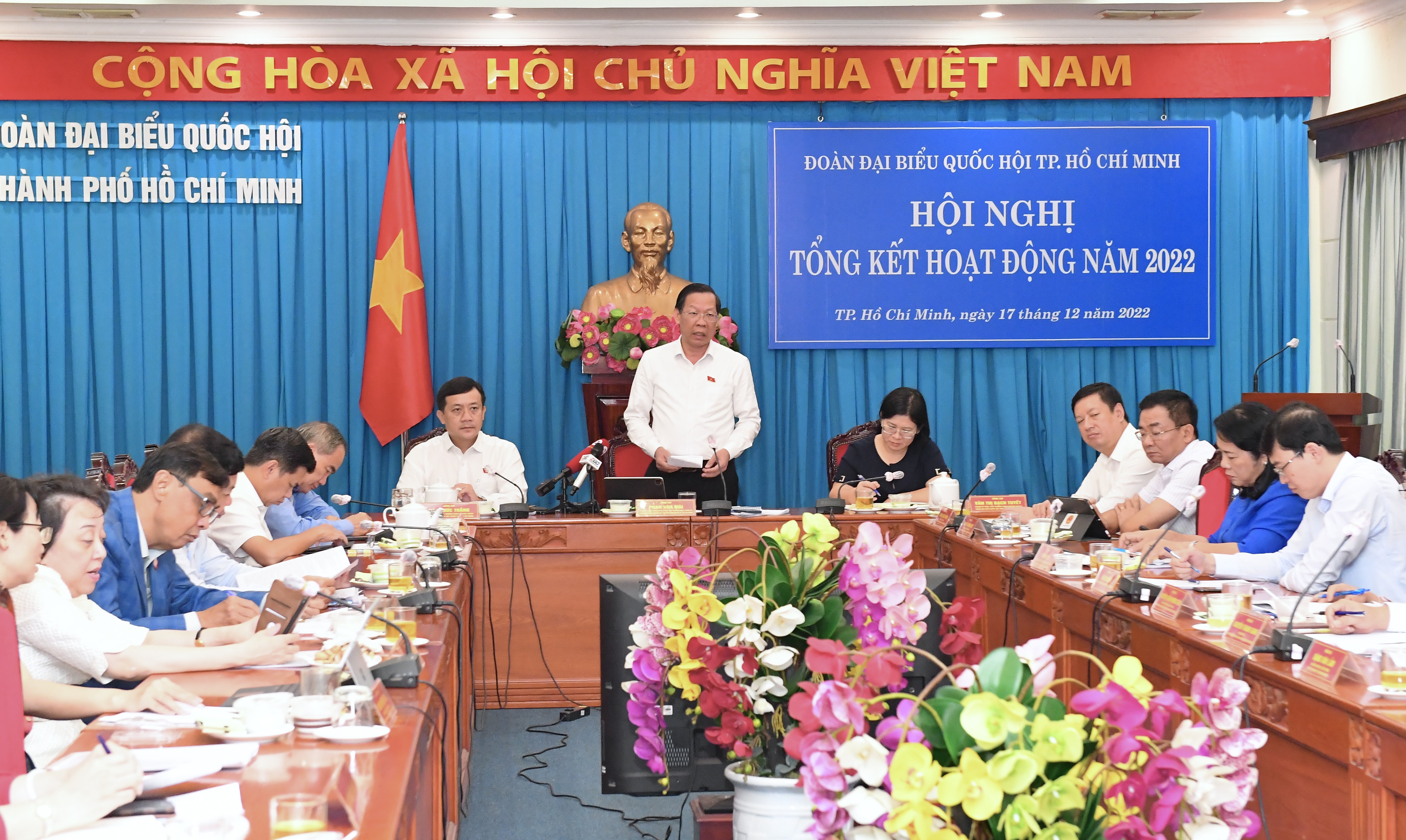 Chủ tịch UBND TPHCM Phan Văn Mãi phát biểu tại hội nghị. Ảnh: VIỆT DŨNG Chủ tịch UBND TPHCM Phan Văn Mãi phát biểu tại hội nghị. Ảnh: VIỆT DŨNG