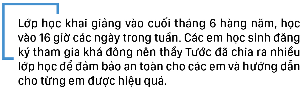Thầy giáo 'nắn' dòng kênh thủy lợi mở lớp dạy bơi miễn phí ảnh 7