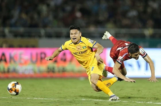 CLB TPHCM lại gieo sầu cho SLNA ảnh 1 CLB TPHCM lại gieo sầu cho SLNA ảnh 1
