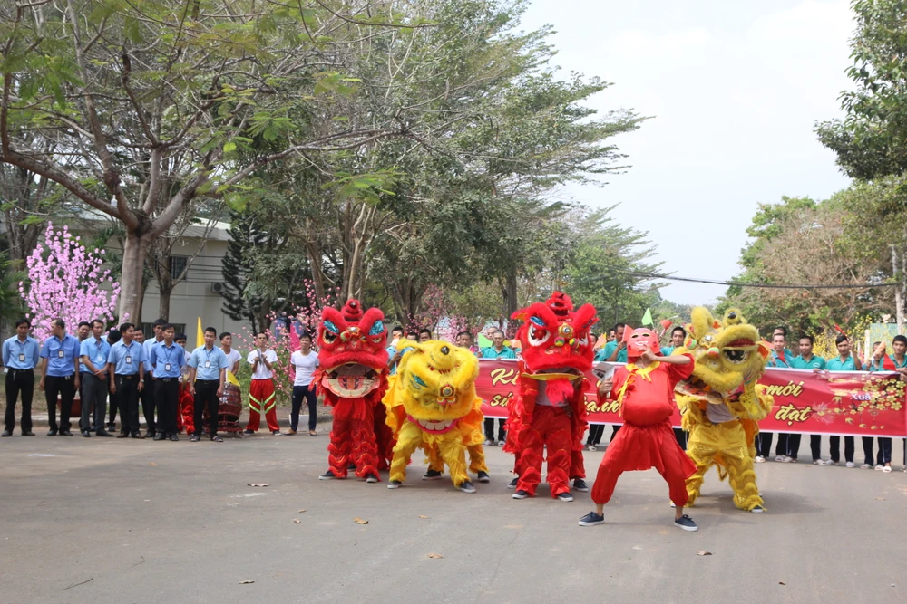 Đoàn lãnh đạo TPHCM chúc tết Cơ sở cai nghiện ma túy Phước Bình ảnh 4 Đoàn lãnh đạo TPHCM chúc tết Cơ sở cai nghiện ma túy Phước Bình ảnh 4