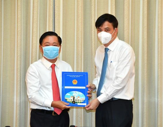 Bà Nguyễn Thị Thu Nga giữ chức vụ Phó Giám đốc Sở Xây dựng TPHCM ảnh 3 Bà Nguyễn Thị Thu Nga giữ chức vụ Phó Giám đốc Sở Xây dựng TPHCM ảnh 3