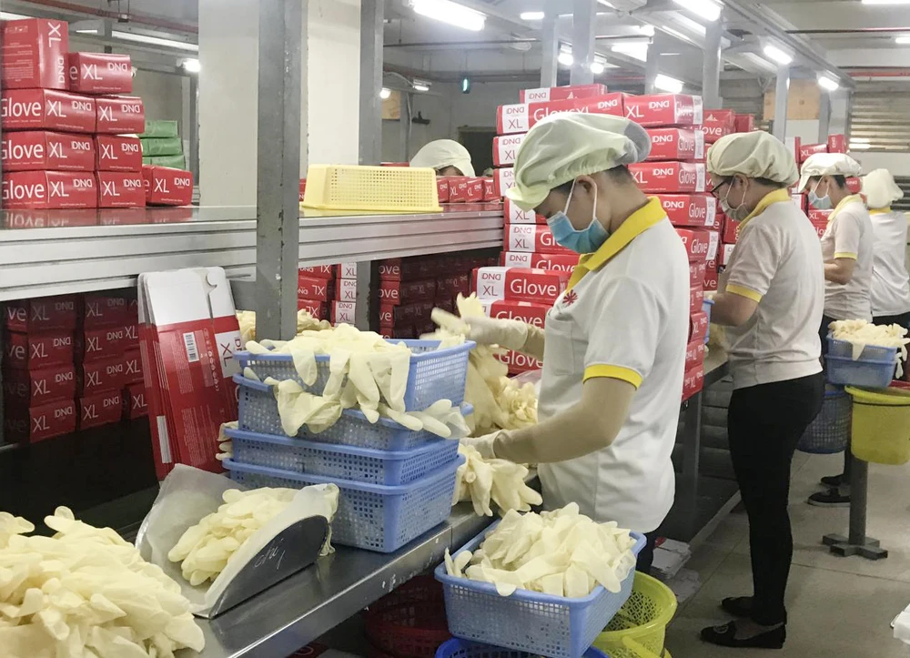 Xuất khẩu găng tay y tế kín đơn hàng đến năm 2022 ảnh 1 Xuất khẩu găng tay y tế kín đơn hàng đến năm 2022 ảnh 1
