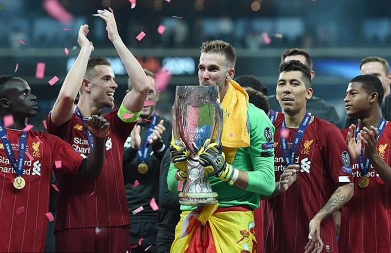 Thủ thành Adrian sắm vai người hùng, Liverpool thắng Siêu cúp thứ 4 ảnh 2 Thủ thành Adrian sắm vai người hùng, Liverpool thắng Siêu cúp thứ 4 ảnh 2